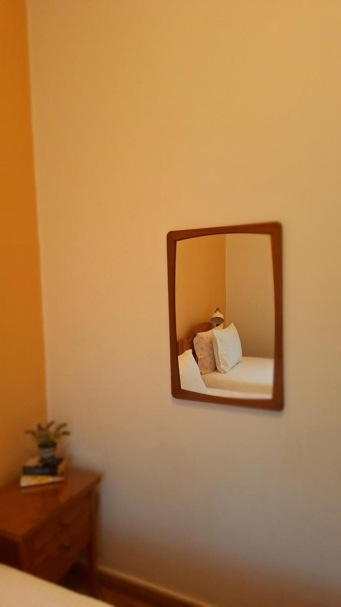 Center Apartment *